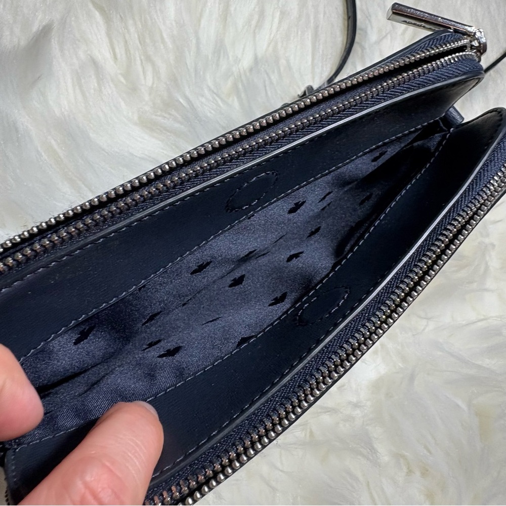 Disney x Kate Spade Alice In Wonderland On Chain Crossbody Limited Edition EUC - Picture 5 of 9